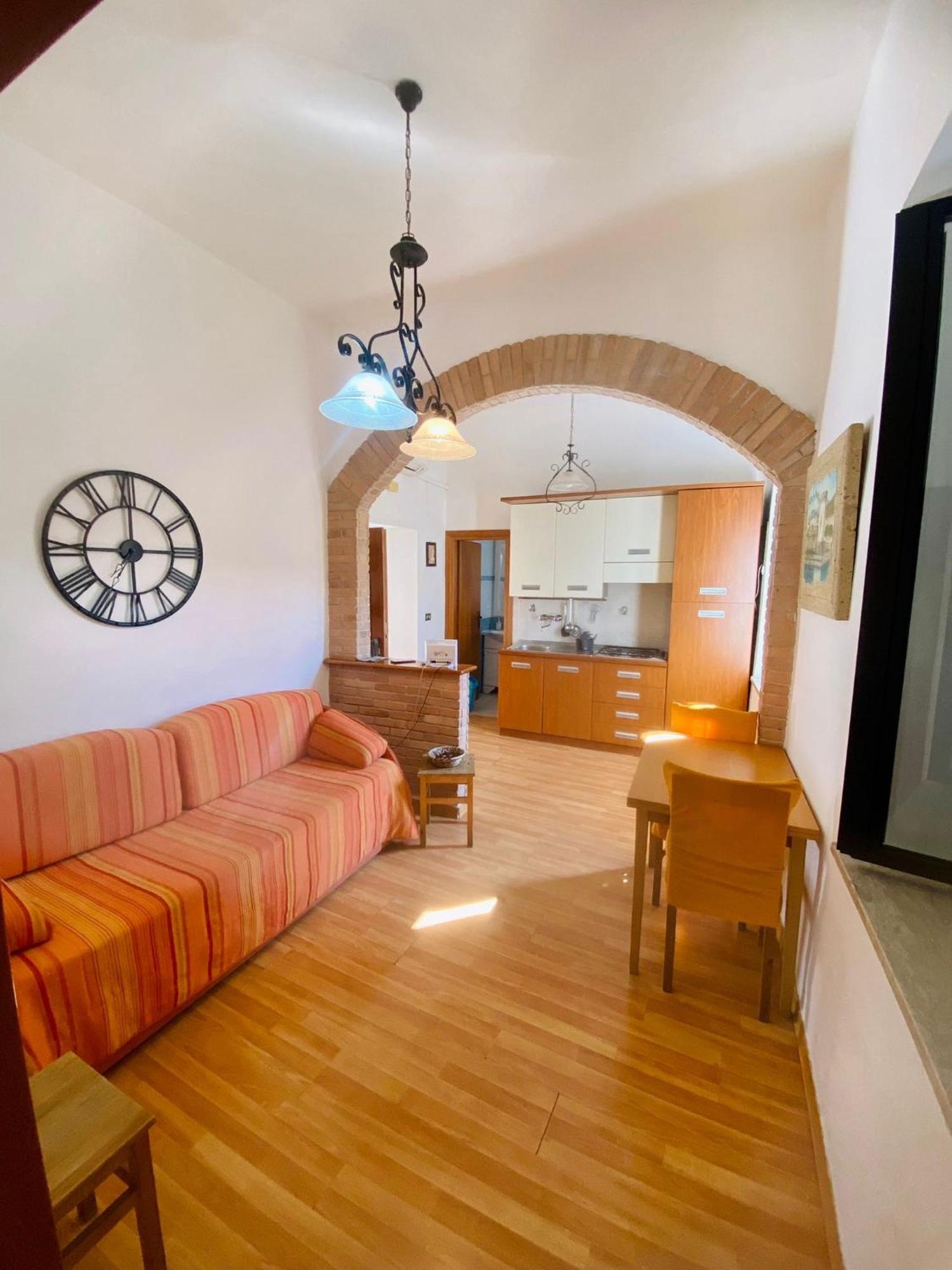 פורמיה Holiday House Ginevra מראה חיצוני תמונה