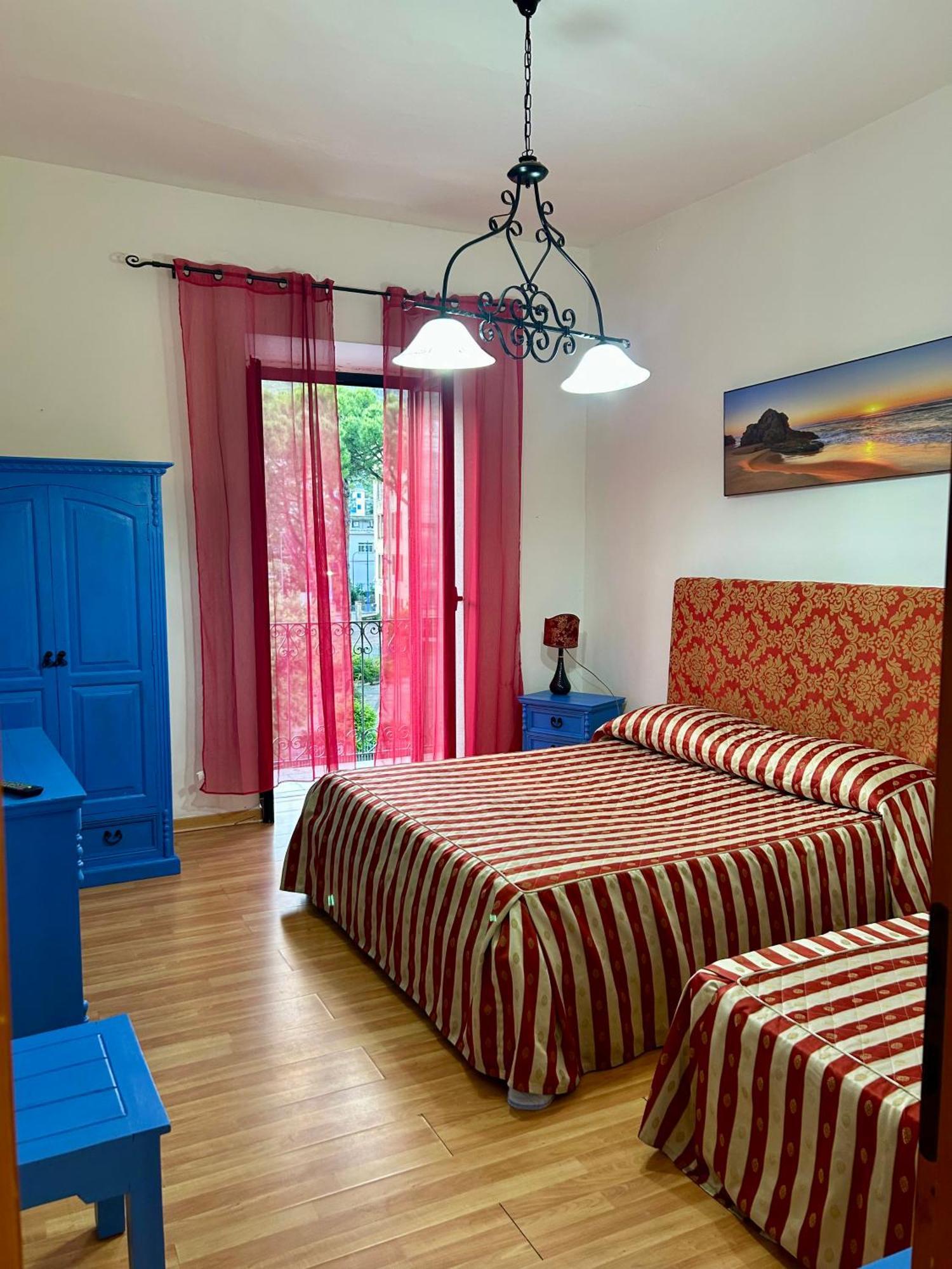 פורמיה Holiday House Ginevra מראה חיצוני תמונה