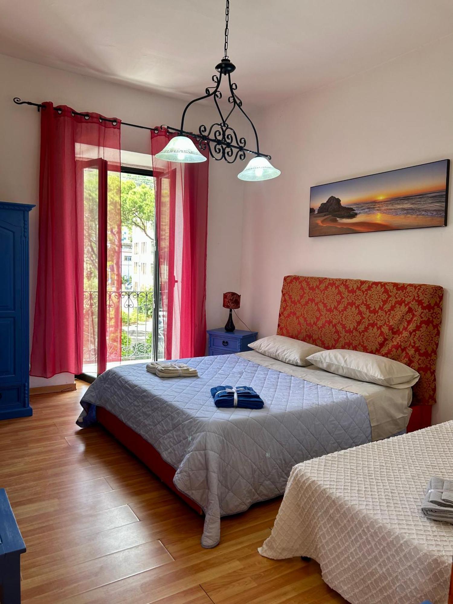 פורמיה Holiday House Ginevra מראה חיצוני תמונה