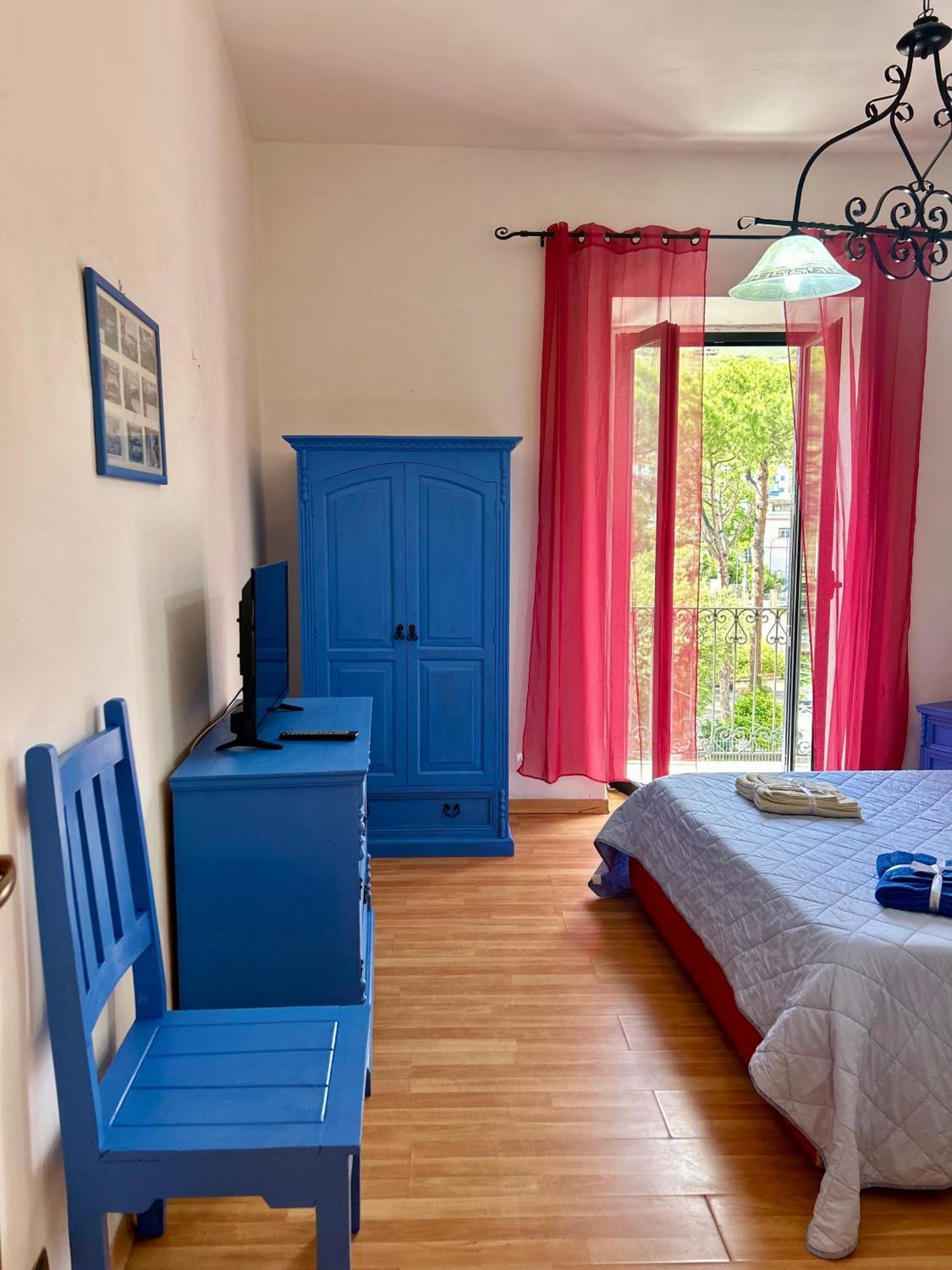 פורמיה Holiday House Ginevra מראה חיצוני תמונה